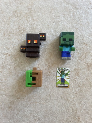 Kinder Minecraft figures like new