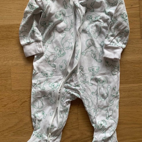 Orchestra long-sleeve baby rompers 3-6m like new, Lion King, 2 pieces