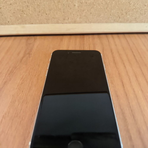 iPhone SE 2020 64GB λευκό μεταχειρισμένο, σε καλή κατάσταση