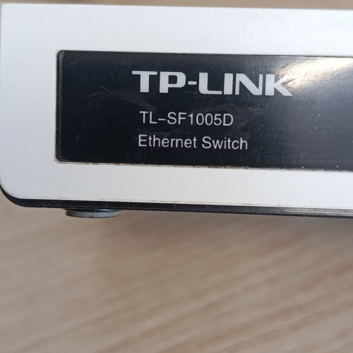 TP-Link TL-SF1005D 5-Port Ethernet Switch 10/100Mbps