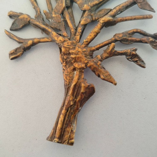 Bronze decorative sculpture used with minor scratches