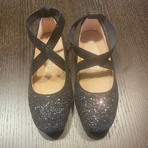 Lapin House girls' ballet flats size 34 like new, black with glitter