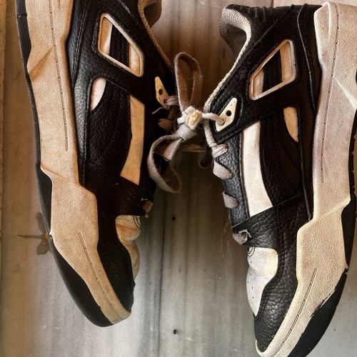 Puma athletic shoes size 38.5, black and white