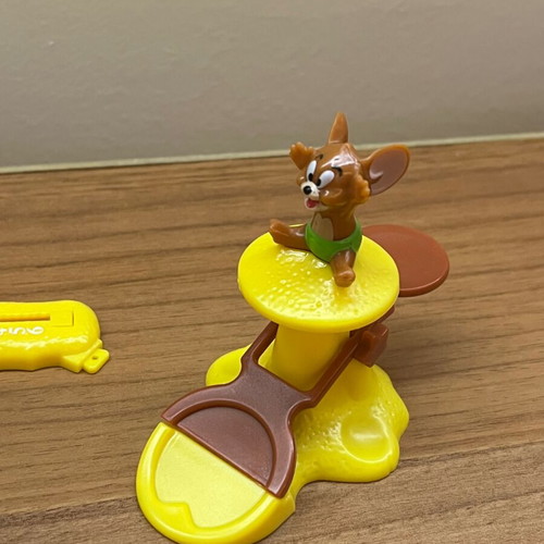 Tom and Jerry Kinder figures new, set
