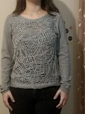 Women's knitted sweater gray like new, sizes L to XXL