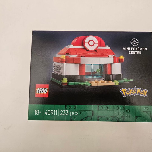 Lego 40911 Mini Pokémon Center new and sealed