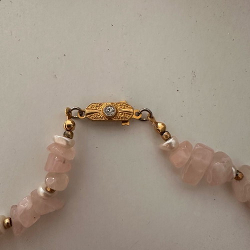 Necklace with pink quartz-like stones like new, gold details