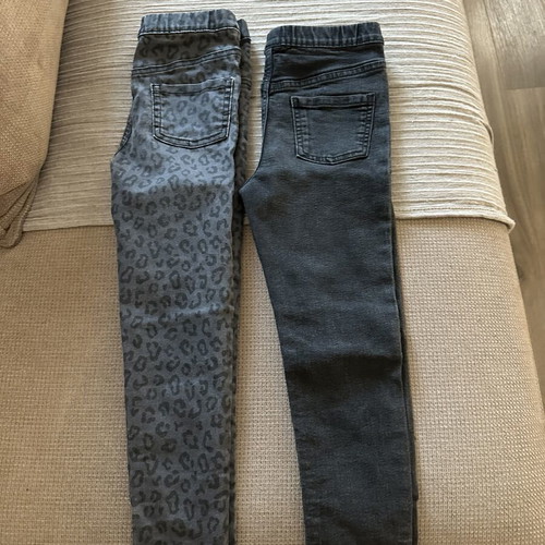 Sinsay kids' jeans pants with elastic waist, size 128, black and grey