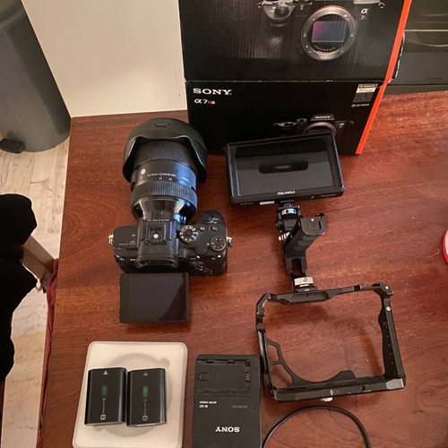 Sony A7R III Full Frame Mirrorless Camera Professional Set