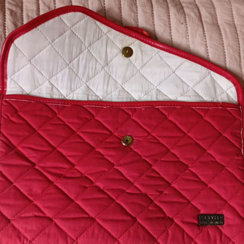Vintage quilted fabric clutch bags pack of 3, like new
