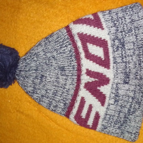 Woolen children's hat like new, one size, gray and red