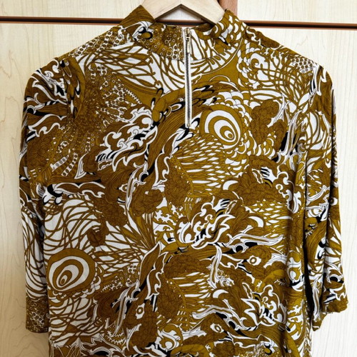 H&M Top like new, white and multicolor, size M