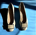 Γυναικεία δερμάτινα παπούτσια ολοκαίνουργια μέγεθος 38 για στενό πόδι.