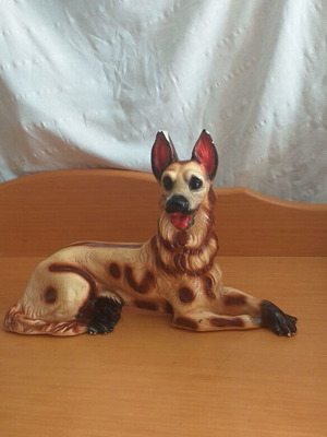 Винтидж декоративно куче употребявано с износване