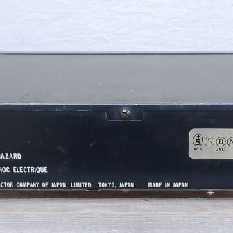 JVC SEA-131 graphic equalizer used