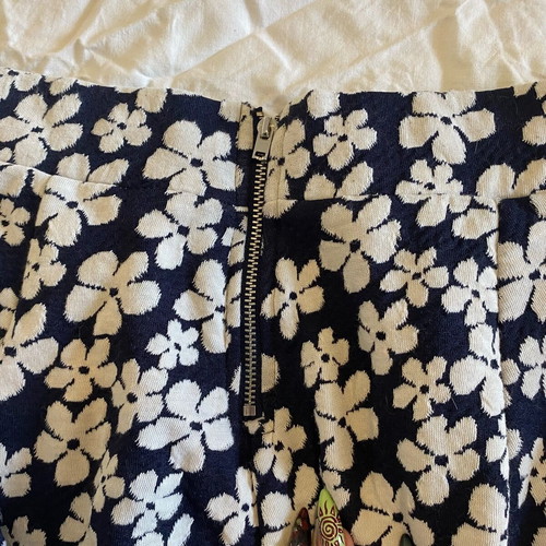 Skater skirt with floral pattern H&M in very good condition