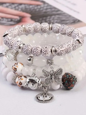 Set of 4 handmade bracelets new, white and silver