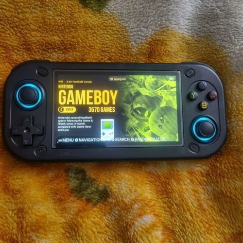 Retro portable console with 20,000 games, model 2026
