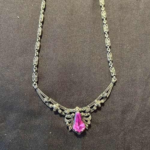 Vintage silver necklace 925 with purple stone like new