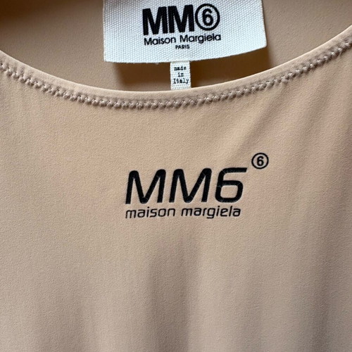 MM6 Stretch long sleeve bodysuit like new, beige, size M