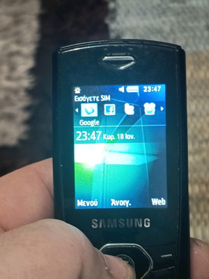 Samsung gt-s3550 cell phone used, black, with good battery