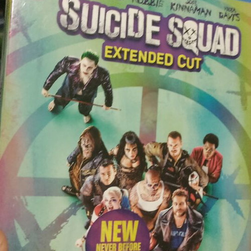Suicide Squad Blu-Ray like new with Greek subtitles and slipcase
