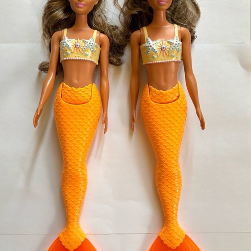 Barbie dolls used, pack of 5 with 3 missing heads
