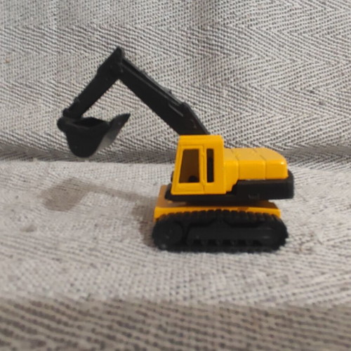 Majorette toy excavator used, 8cm