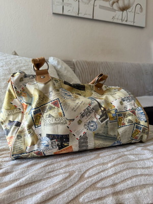 Shoulder bag used, multicolored, in good condition