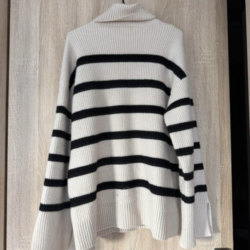 Zara knit sweater used, size M, black and beige