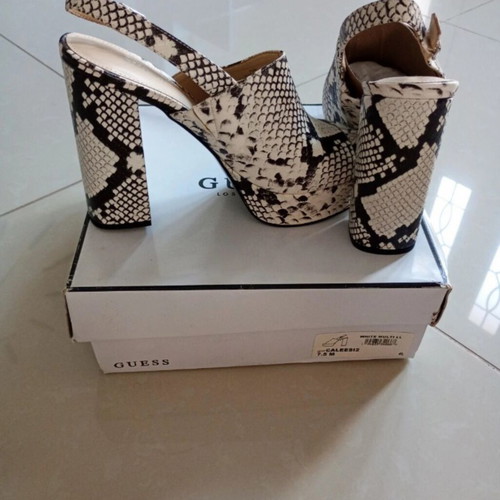Guess Calees women's sandals with animal print, size 38