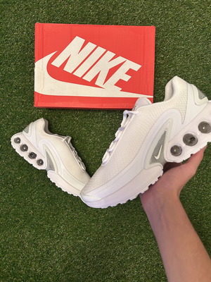 Nike Air Max Dn sneakers new, size 45, white
