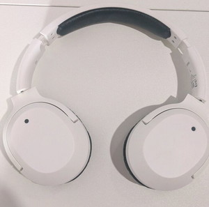 Edifier W820NB για επισκευή
