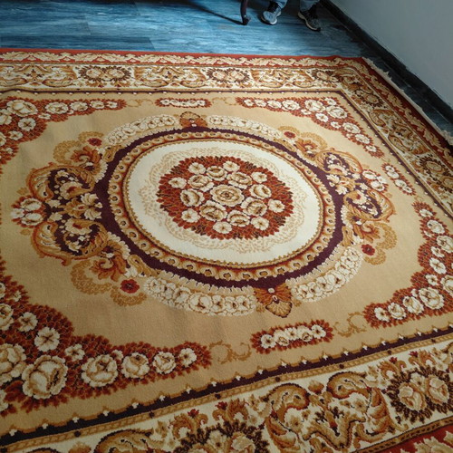 Biokarpet wool rug used, classic design, 291x246 cm with fringes