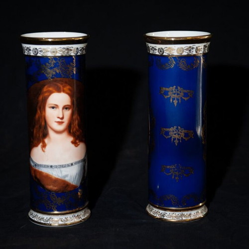 Vintage decoration vases at least 20 cm new
