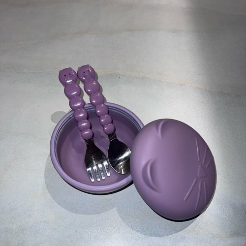 Melii Cat Silicone Feeding Set like new