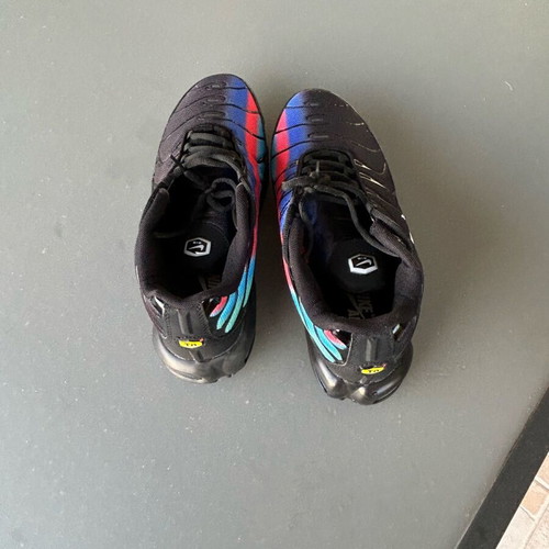 Nike Tn Air athletic shoes new, size 42, black