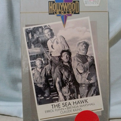 The Sea Hawk videocassette like new, classic