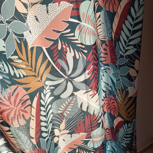 Curtain panels like new, tropical design, green background, 1.40x2.60 m each