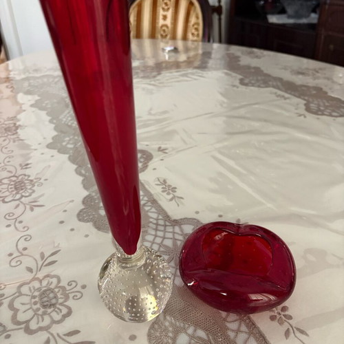 Murano vase and ashtray set like new in red color