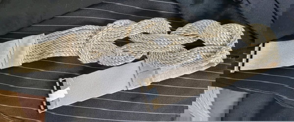 Ζώνη γυναικεία σε χρυσό χρώμα
