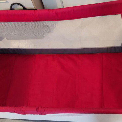 Baby Adventure playpen like new, foldable with wheels