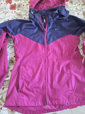 Nike windbreaker used, pink and purple