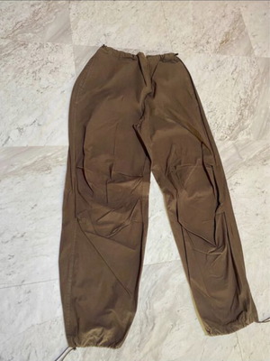 Bershka parachute pants, brown, adjustable waist and ankle, size M
