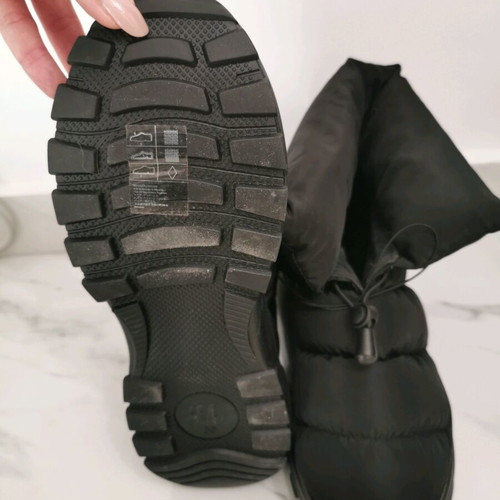 H&M Puffer Ankle Boots Brand New, Black, Size 39