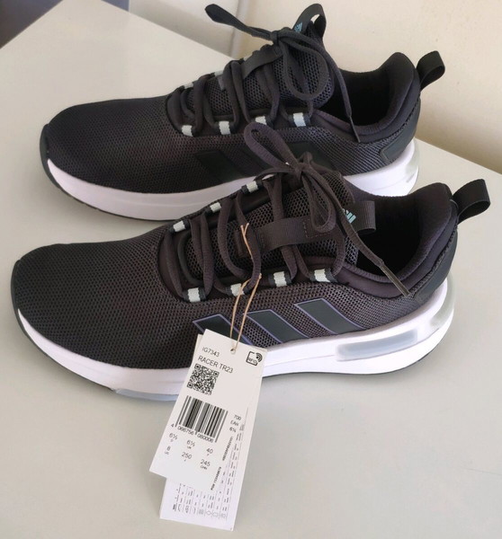 Adidas TR23 - Top Γυναικεία Sneakers για Στυλ & Άνεση | Νούμερο 40