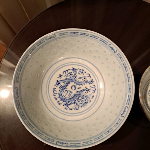 Chinese porcelain bowls used, set pack