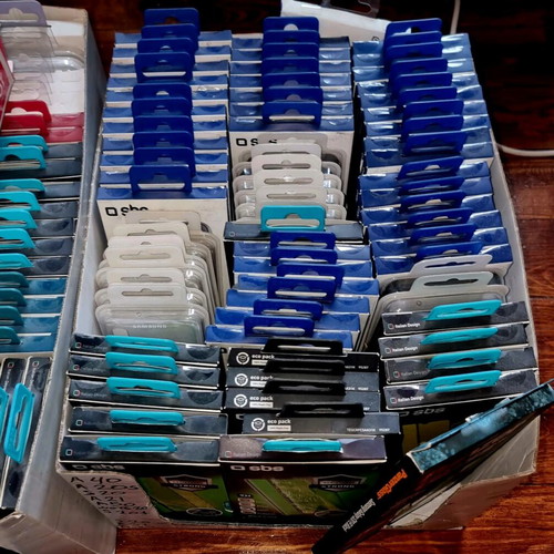Mobile phone glass and cases new, pack of over 195 pieces