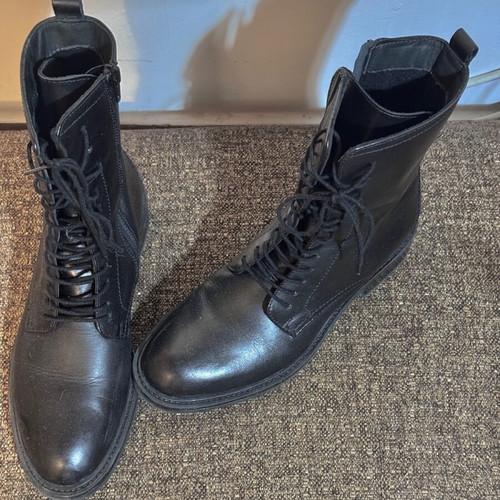 Leather ankle boots like new, size 38, black