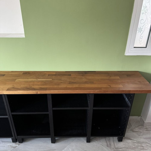 Shelving units, small x3 and large x2, wood